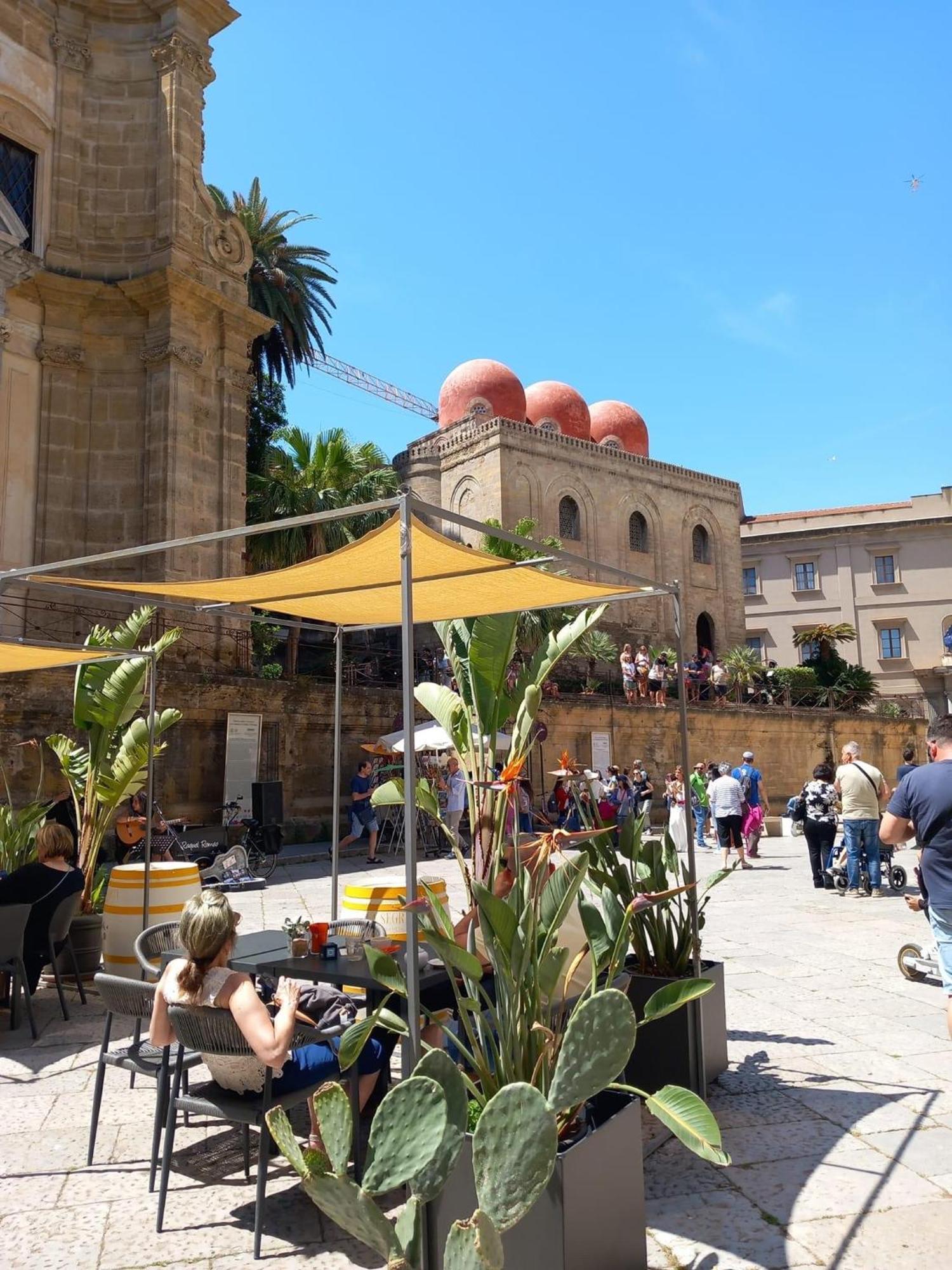 Maqueda Vibes Apartment Palermo Exterior photo
